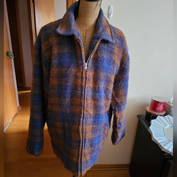 Aritzia Wilfred Free Lyon Jacket. Size 3 - Picture 3 of 11